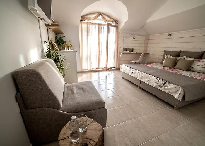 Appartement The Poolhouse Slantchev Briag