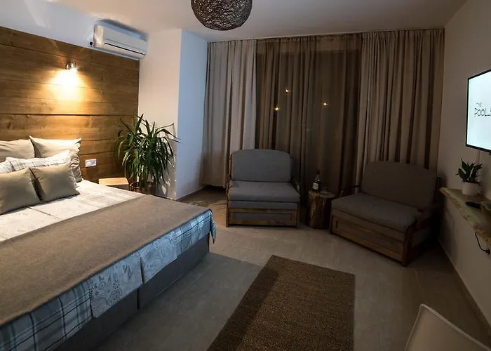 The Poolhouse Appartement *