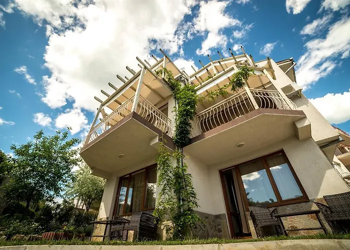 Appartement The Poolhouse Slantchev Briag